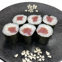 6 makis de salmón